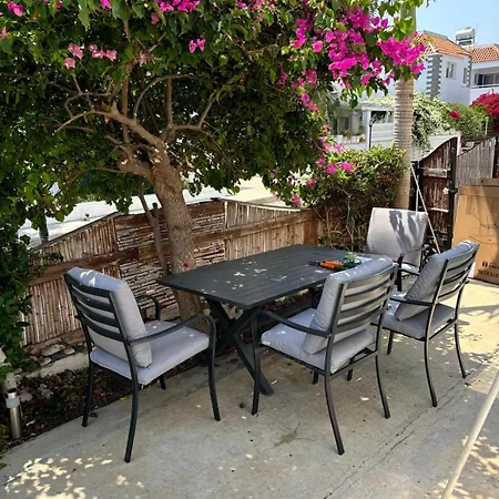 Seaview Sanctuary House Semesterbostad Larnaca