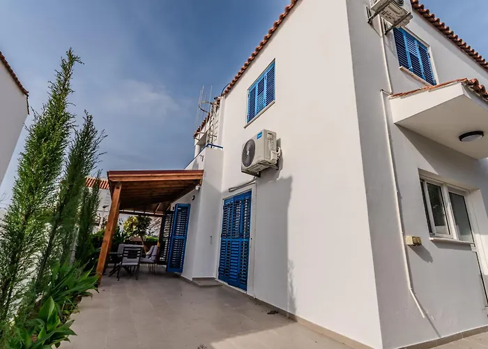 Seaview Sanctuary House Prázdninový dům Larnaca