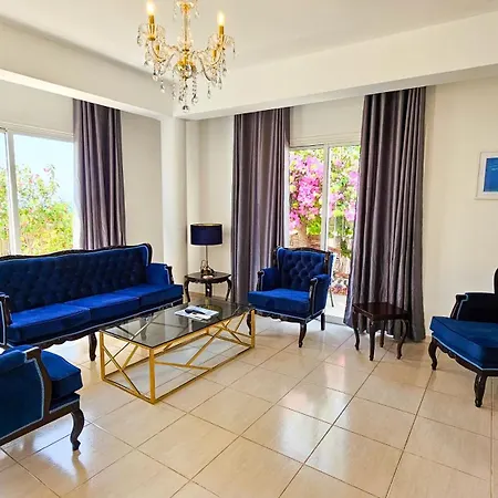 Seaview Sanctuary House Ferienhaus Larnaka