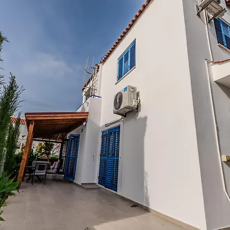 Seaview Sanctuary House Ferienhaus Larnaka