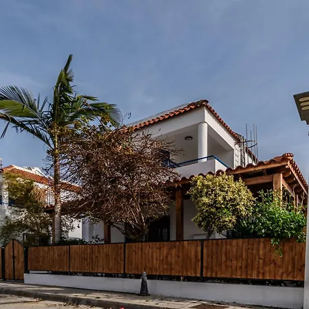 Seaview Sanctuary House Ferienhaus Larnaka